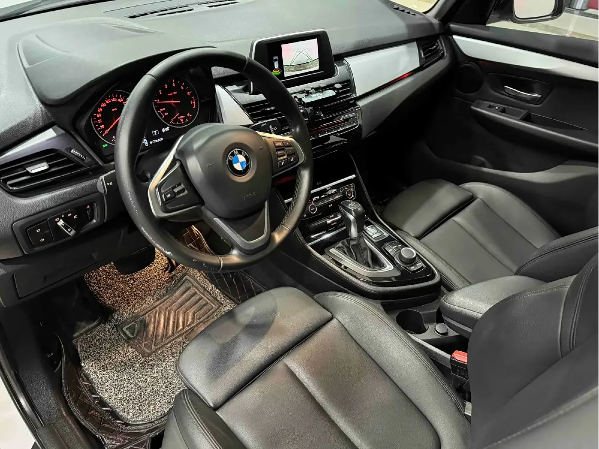 2016 BMW 2 Series Wagon 2.0T 192HP L4 8AT,autocango,china used car exporter,china ev exporter,chinese used car exporter,chinese used ev exporter