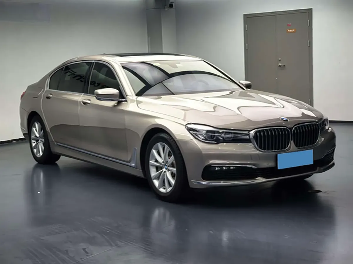 2016 BMW 7 Series 2.0T 258HP L4 8AT,autocango,china used car exporter,china ev exporter,chinese used car exporter,chinese used ev exporter