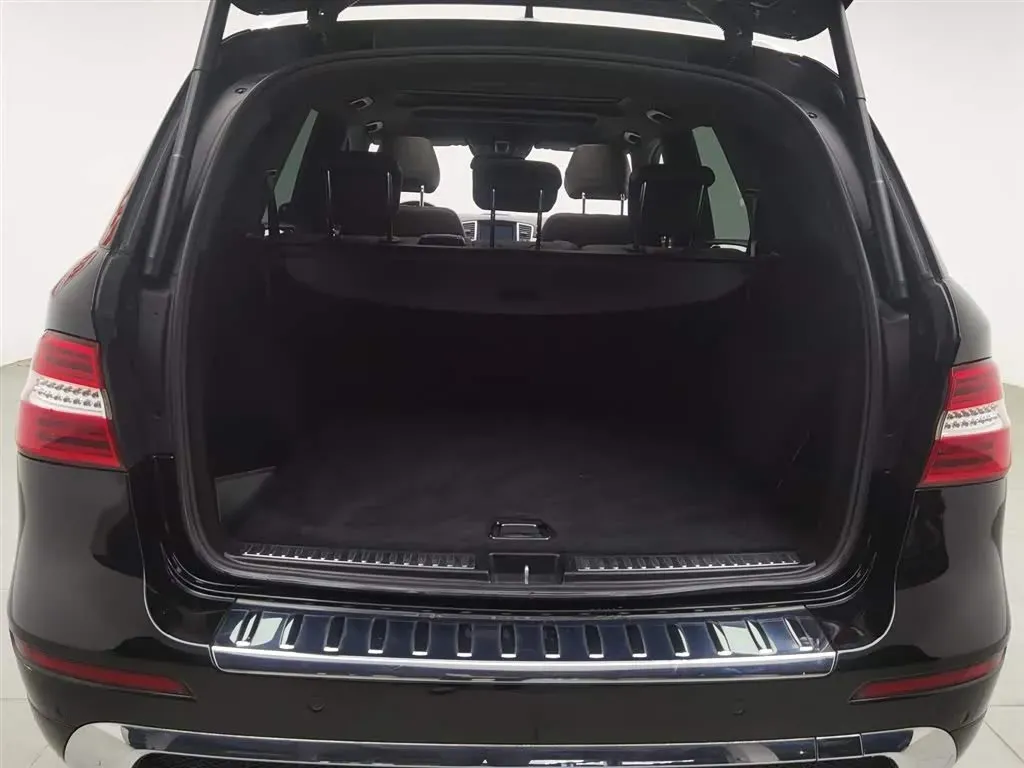 2012 Mercedes-Benz M Class 3.5L 306HP V6 7AT,autocango,china used car exporter,china ev exporter,chinese used car exporter,chinese used ev exporter