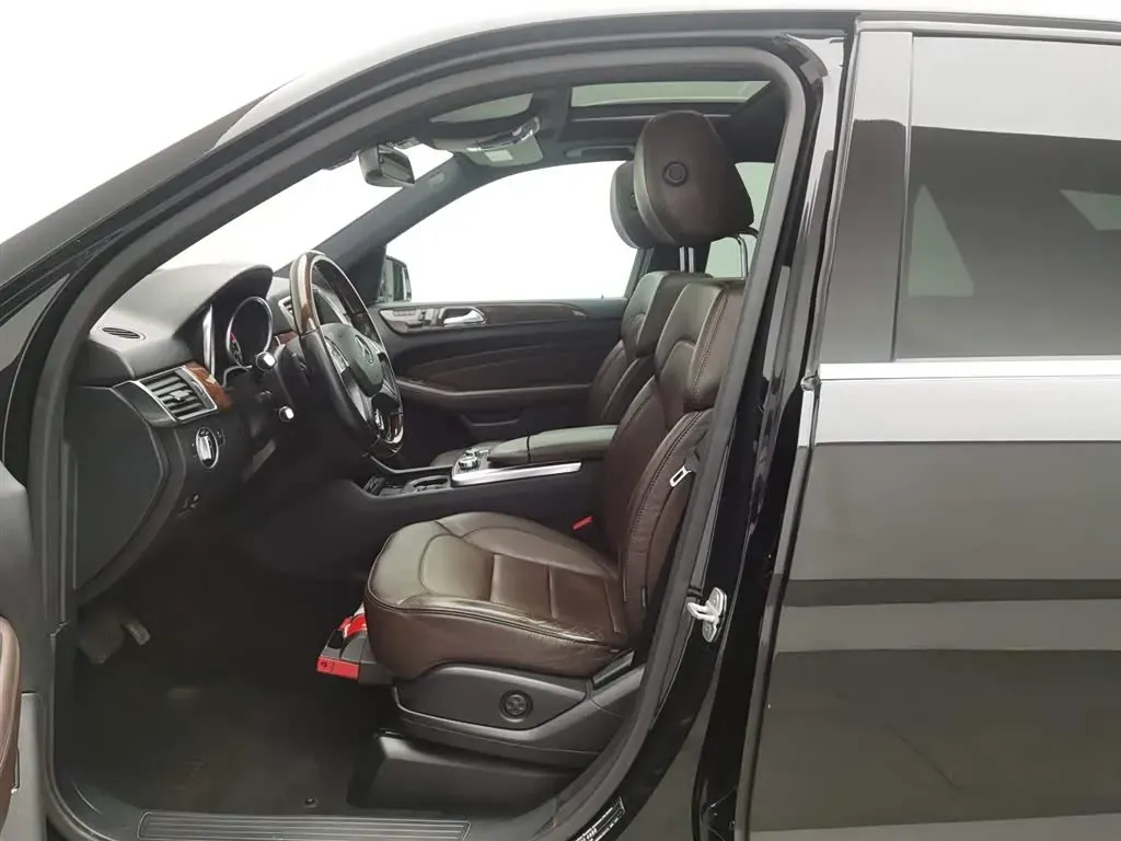 2012 Mercedes-Benz M Class 3.5L 306HP V6 7AT,autocango,china used car exporter,china ev exporter,chinese used car exporter,chinese used ev exporter