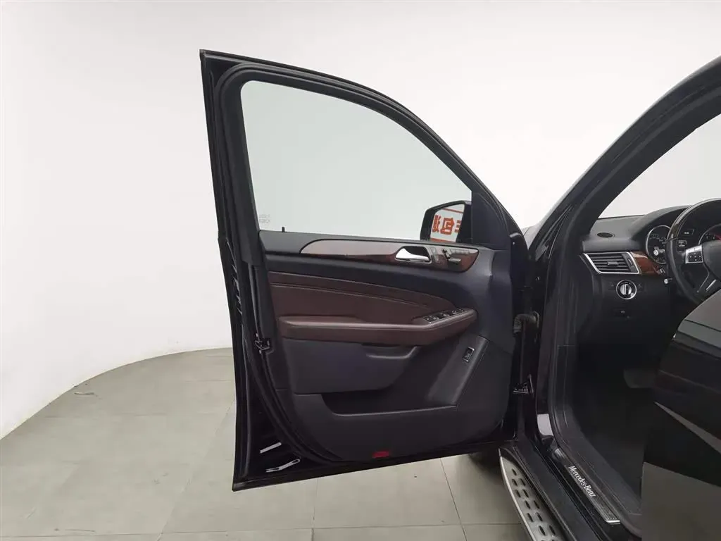 2012 Mercedes-Benz M Class 3.5L 306HP V6 7AT,autocango,china used car exporter,china ev exporter,chinese used car exporter,chinese used ev exporter