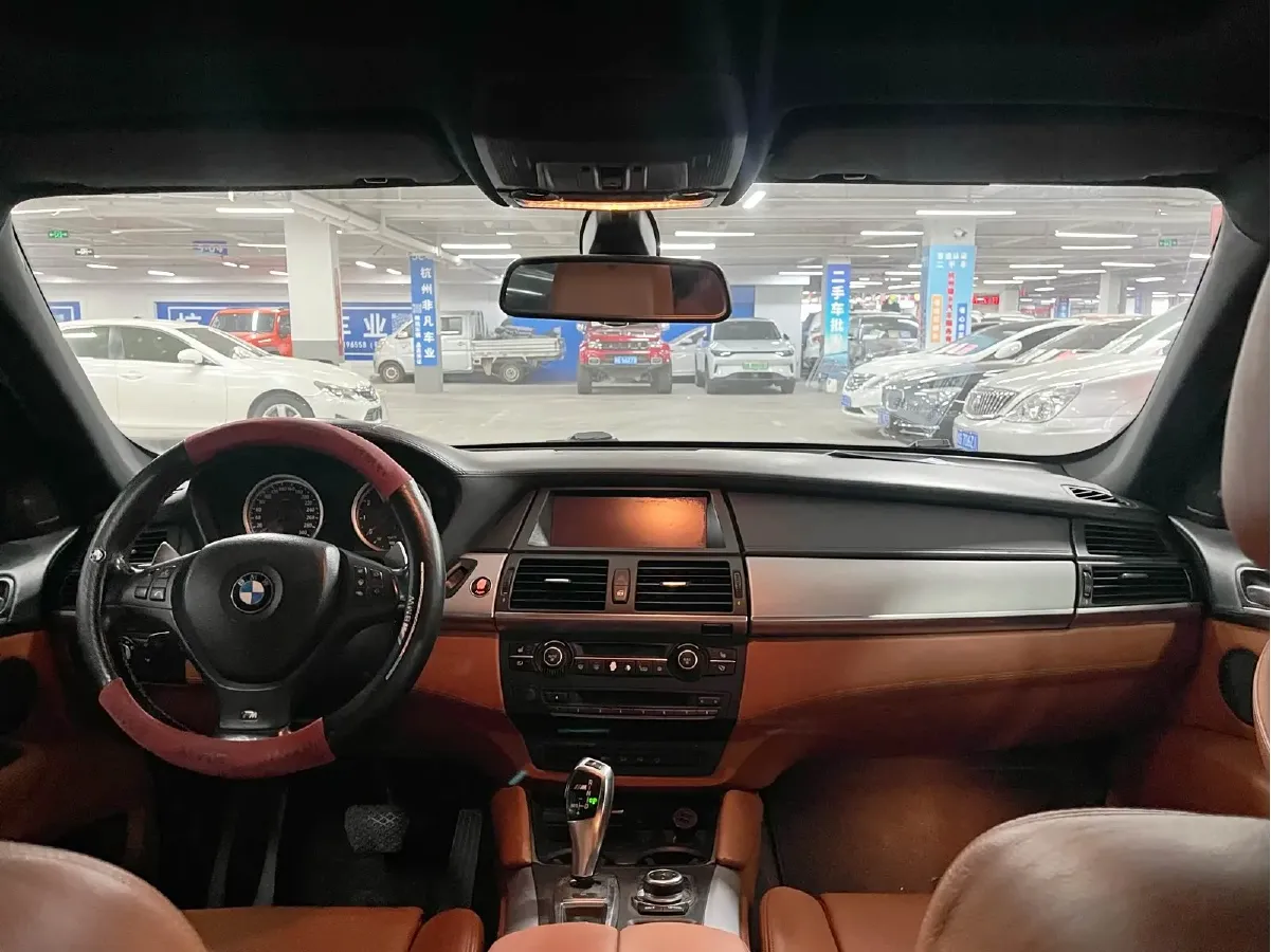 2010 BMW X6 M 4.4T 555HP V8 6AT,autocango,china used car exporter,china ev exporter,chinese used car exporter,chinese used ev exporter