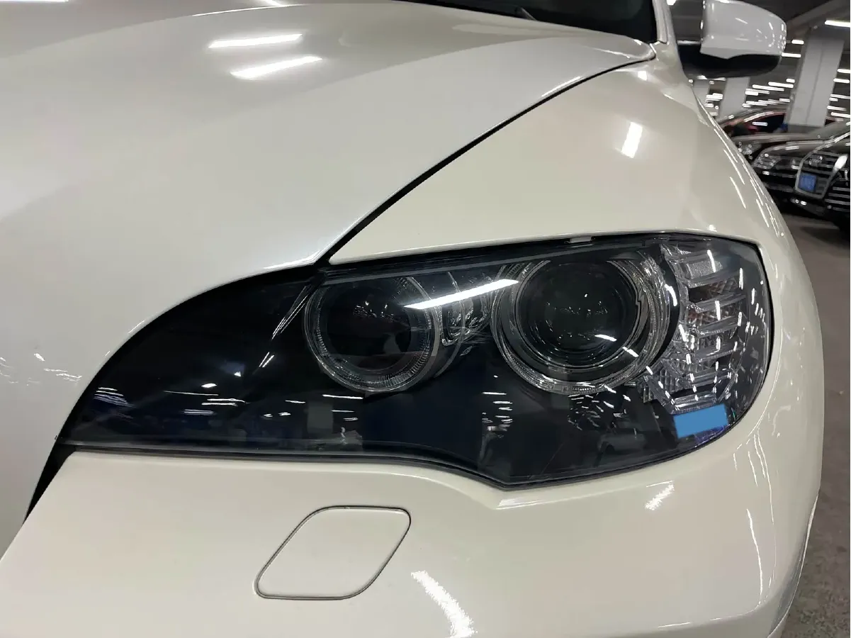 2010 BMW X6 M 4.4T 555HP V8 6AT,autocango,china used car exporter,china ev exporter,chinese used car exporter,chinese used ev exporter