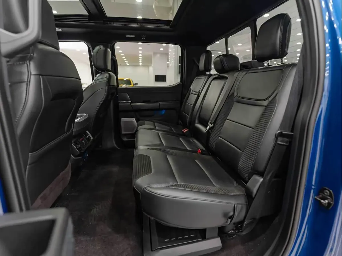 2023 Ford F-150 3.5T 423HP V6 10AT,autocango,china used car exporter,china ev exporter,chinese used car exporter,chinese used ev exporter