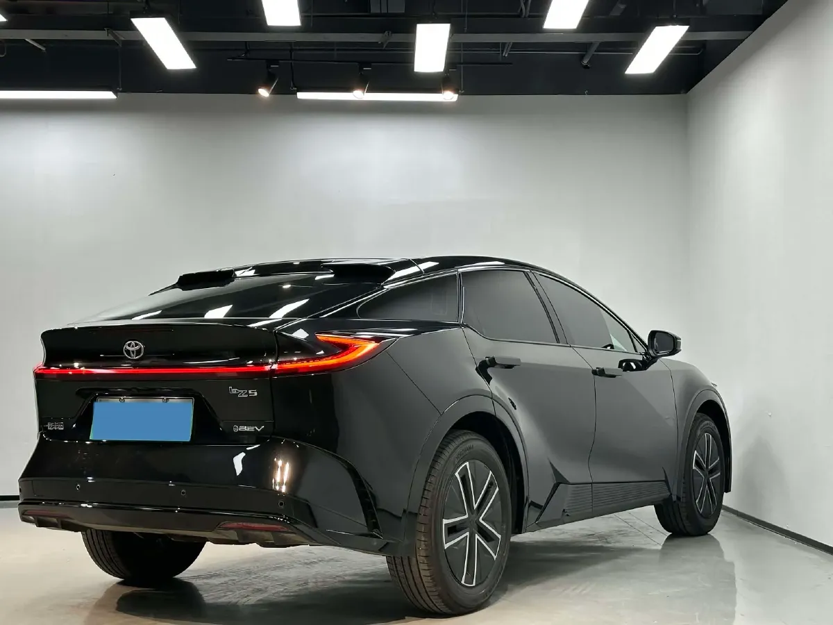 2025 Toyota bZ5 BEV,autocango,china used car exporter,china ev exporter,chinese used car exporter,chinese used ev exporter
