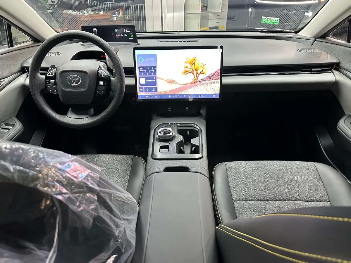 2025 Toyota bZ5 BEV,autocango,china used car exporter,china ev exporter,chinese used car exporter,chinese used ev exporter