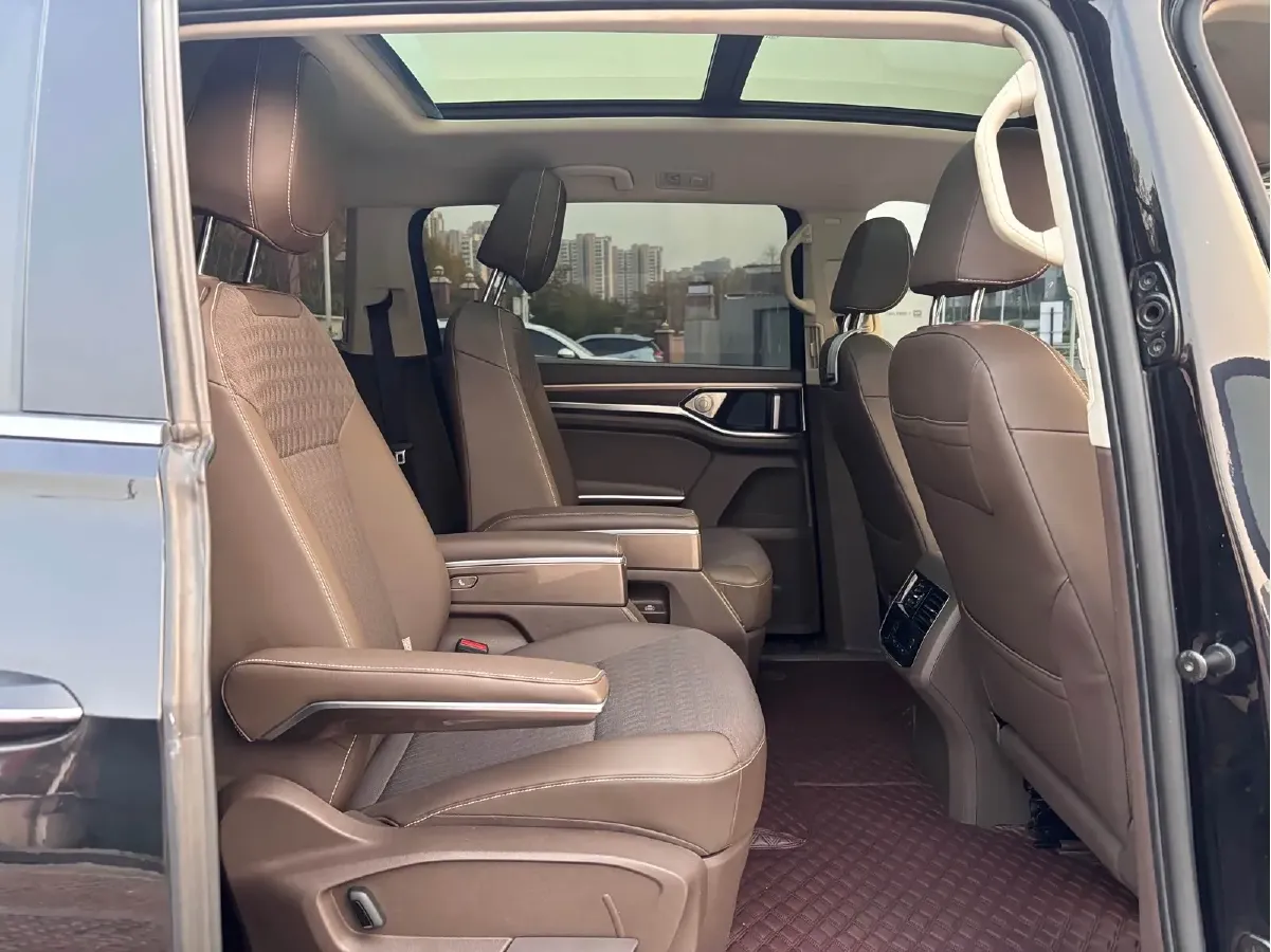 2020 Volkswagen Viloran 2.0T 186HP L4 7DCT,autocango,china used car exporter,china ev exporter,chinese used car exporter,chinese used ev exporter