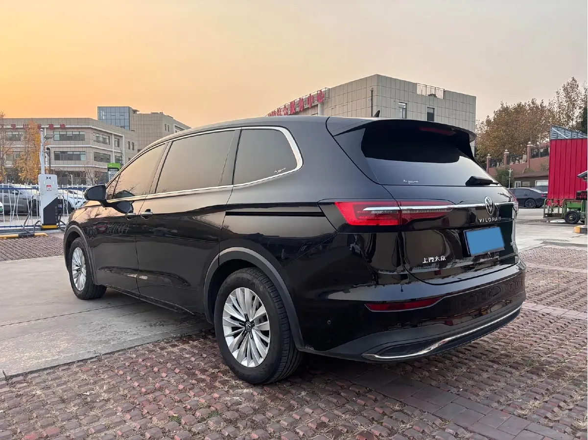 2020 Volkswagen Viloran 2.0T 186HP L4 7DCT,autocango,china used car exporter,china ev exporter,chinese used car exporter,chinese used ev exporter