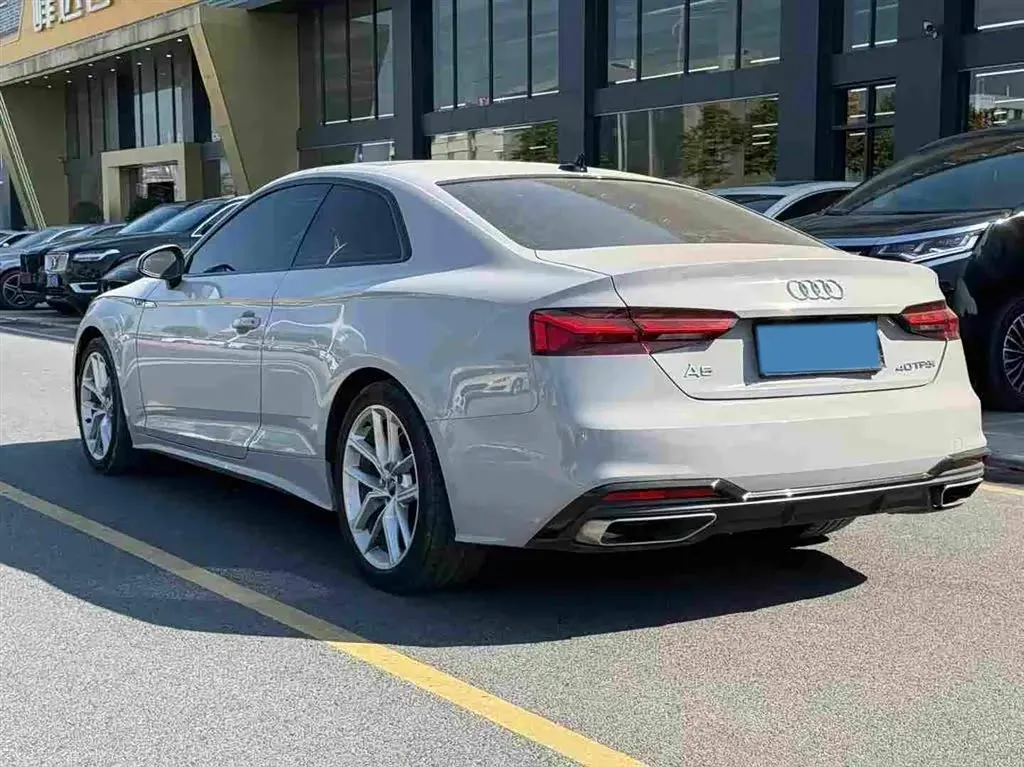 2021 Audi A5 2.0T 204HP L4 7DCT,autocango,china used car exporter,china ev exporter,chinese used car exporter,chinese used ev exporter
