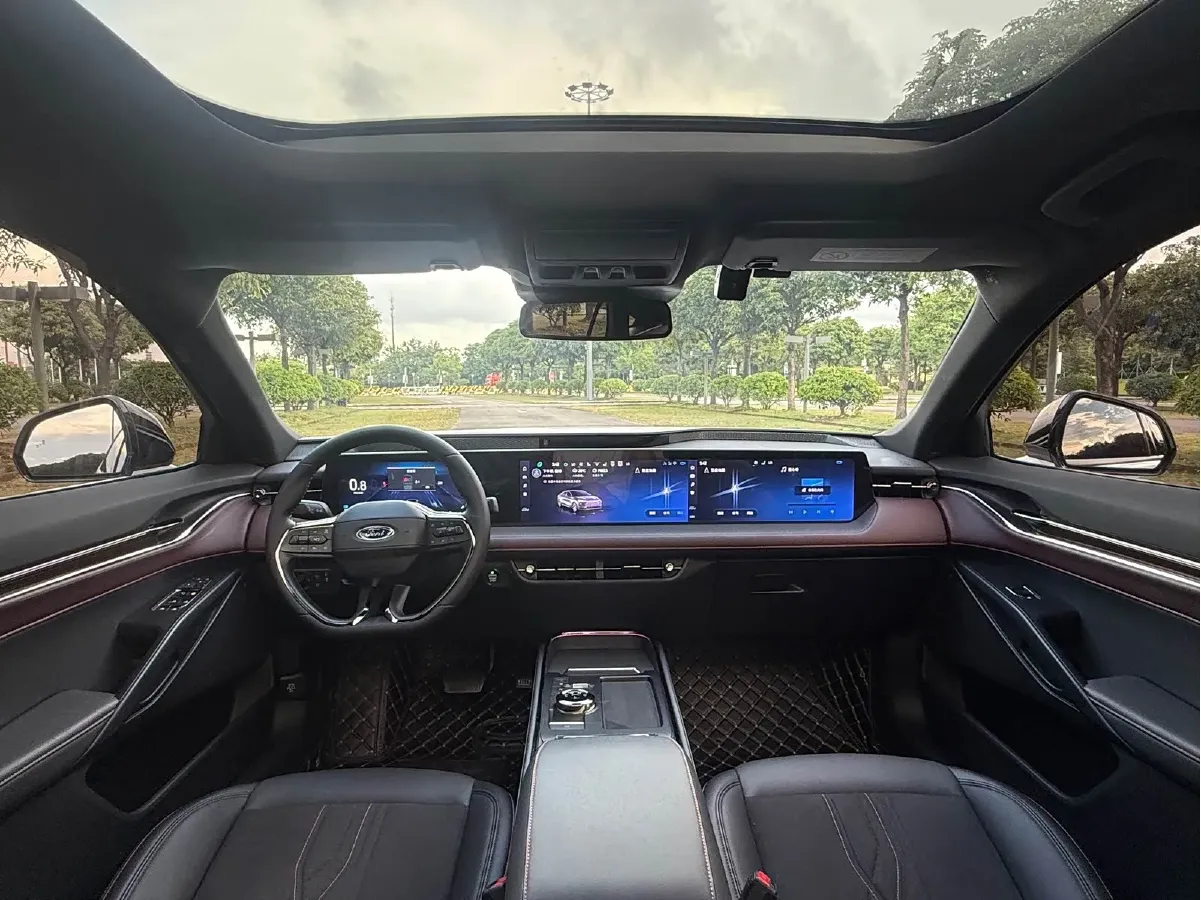 2023 Ford Mondeo 2.0T 254HP L4 8AT,autocango,china used car exporter,china ev exporter,chinese used car exporter,chinese used ev exporter