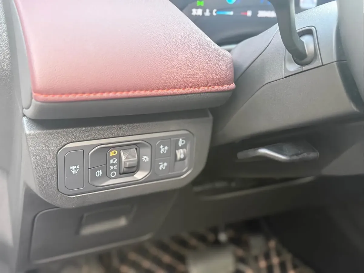 2023 Ford Mondeo 2.0T 254HP L4 8AT,autocango,china used car exporter,china ev exporter,chinese used car exporter,chinese used ev exporter