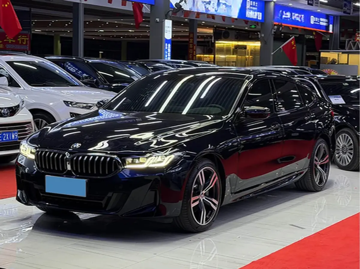 2022 BMW 6 Series GT 2.0T 245HP L4 8AT