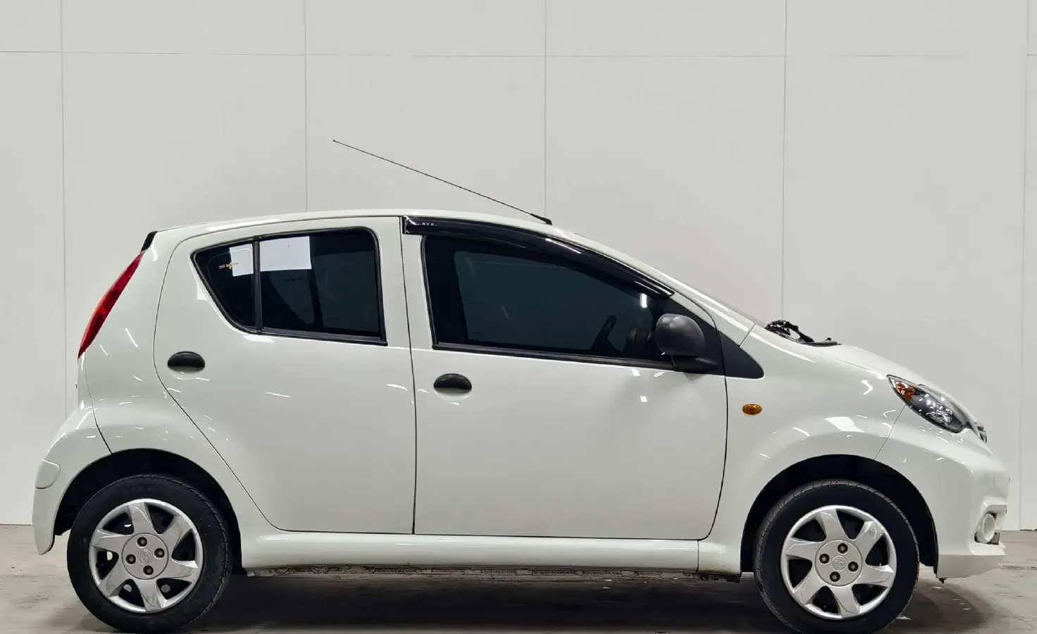 2015 BYD F0 1.0L 68HP L3 5MT,autocango,china used car exporter,china ev exporter,chinese used car exporter,chinese used ev exporter