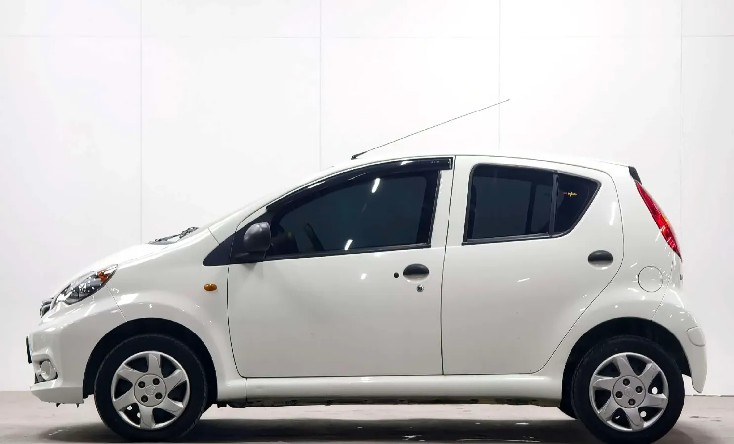 2015 BYD F0 1.0L 68HP L3 5MT,autocango,china used car exporter,china ev exporter,chinese used car exporter,chinese used ev exporter