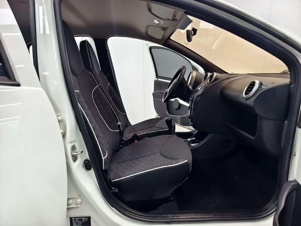 2015 BYD F0 1.0L 68HP L3 5MT,autocango,china used car exporter,china ev exporter,chinese used car exporter,chinese used ev exporter