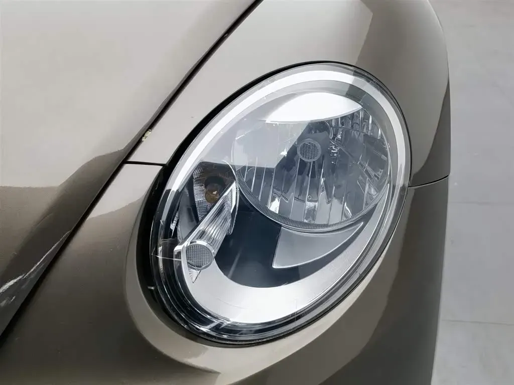 2013 Volkswagen Beetle 1.4T 160HP L4 7DCT,autocango,china used car exporter,china ev exporter,chinese used car exporter,chinese used ev exporter