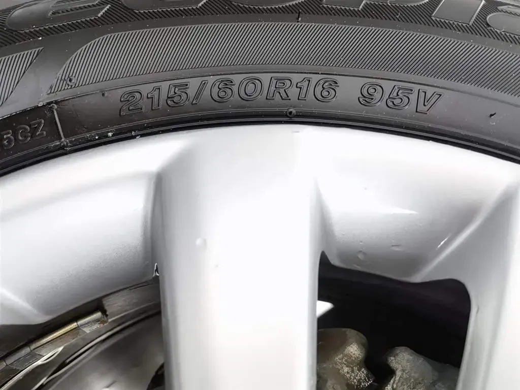 2013 Volkswagen Beetle 1.4T 160HP L4 7DCT,autocango,china used car exporter,china ev exporter,chinese used car exporter,chinese used ev exporter