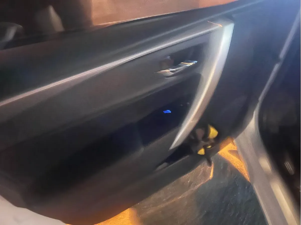 2017 Toyota Corolla 1.6L 122HP L4 CVT,autocango,china used car exporter,china ev exporter,chinese used car exporter,chinese used ev exporter