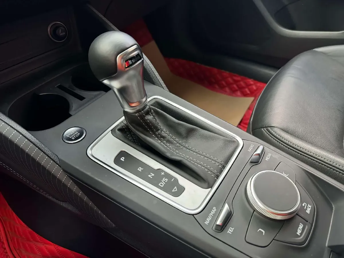 2022 Audi Q2L 1.4T 150HP L4 7DCT,autocango,china used car exporter,china ev exporter,chinese used car exporter,chinese used ev exporter