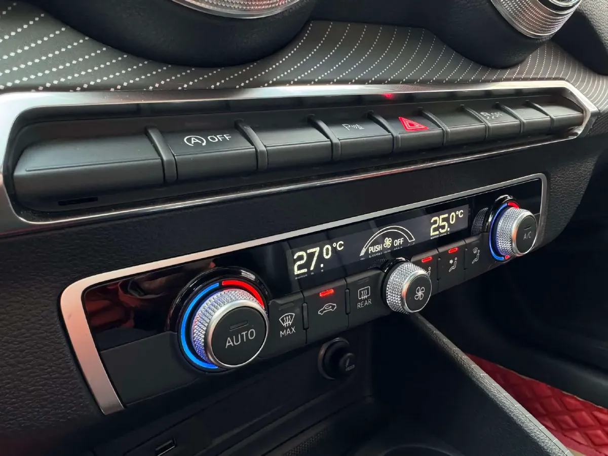 2022 Audi Q2L 1.4T 150HP L4 7DCT,autocango,china used car exporter,china ev exporter,chinese used car exporter,chinese used ev exporter