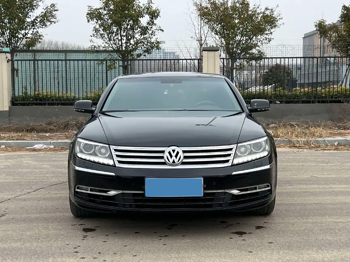 2012 Volkswagen Pheaton 3.0L 250HP V6 6AT,autocango,china used car exporter,china ev exporter,chinese used car exporter,chinese used ev exporter