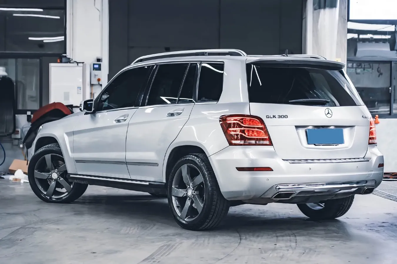 2013 Mercedes-Benz GLK Class 3.0L 245HP V6 7AT,autocango,china used car exporter,china ev exporter,chinese used car exporter,chinese used ev exporter