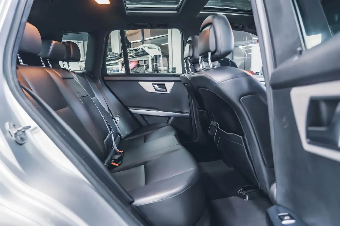 2013 Mercedes-Benz GLK Class 3.0L 245HP V6 7AT,autocango,china used car exporter,china ev exporter,chinese used car exporter,chinese used ev exporter