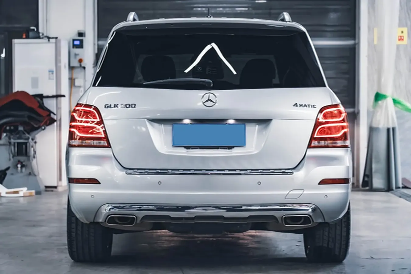 2013 Mercedes-Benz GLK Class 3.0L 245HP V6 7AT,autocango,china used car exporter,china ev exporter,chinese used car exporter,chinese used ev exporter
