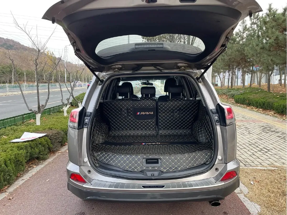 2019 Toyota RAV4 2.0L 151HP L4 CVT,autocango,china used car exporter,china ev exporter,chinese used car exporter,chinese used ev exporter