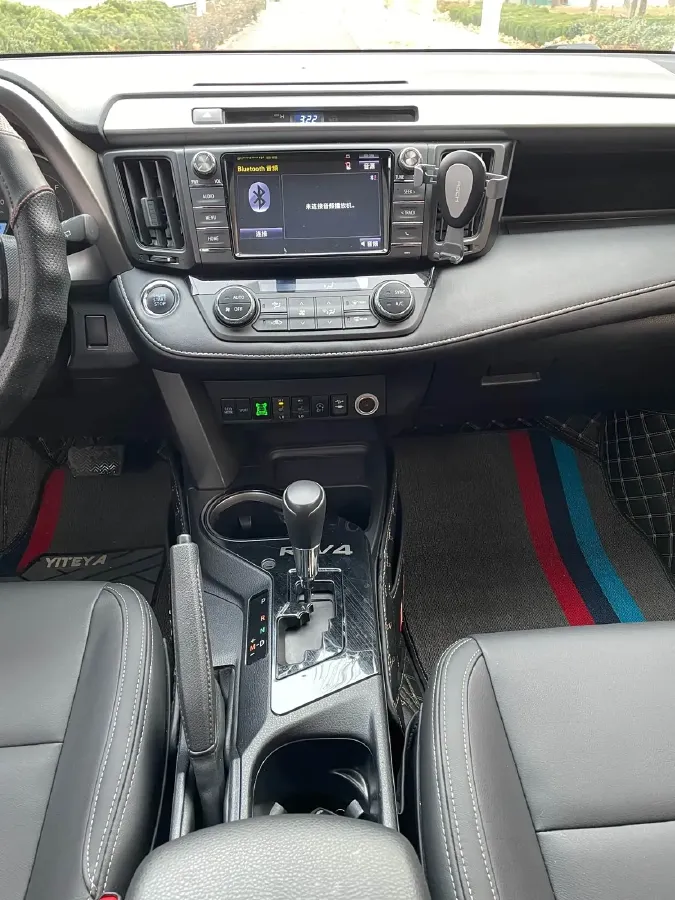 2019 Toyota RAV4 2.0L 151HP L4 CVT,autocango,china used car exporter,china ev exporter,chinese used car exporter,chinese used ev exporter