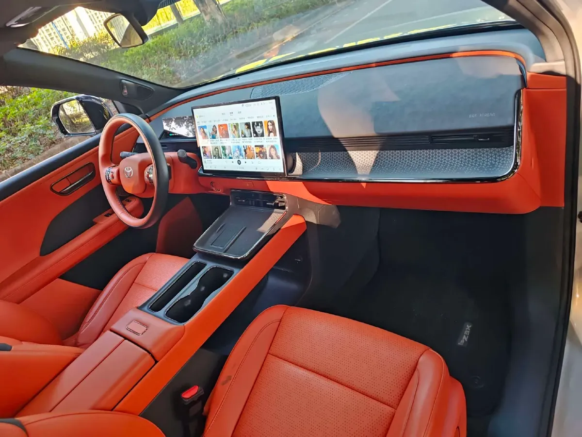 2025 Toyota BZ3X BEV 58.37KWH,autocango,china used car exporter,china ev exporter,chinese used car exporter,chinese used ev exporter