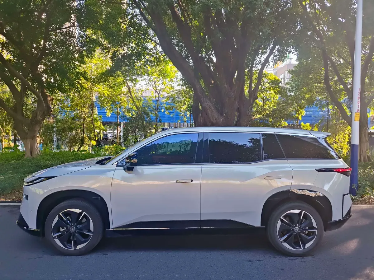 2025 Toyota BZ3X BEV 58.37KWH,autocango,china used car exporter,china ev exporter,chinese used car exporter,chinese used ev exporter