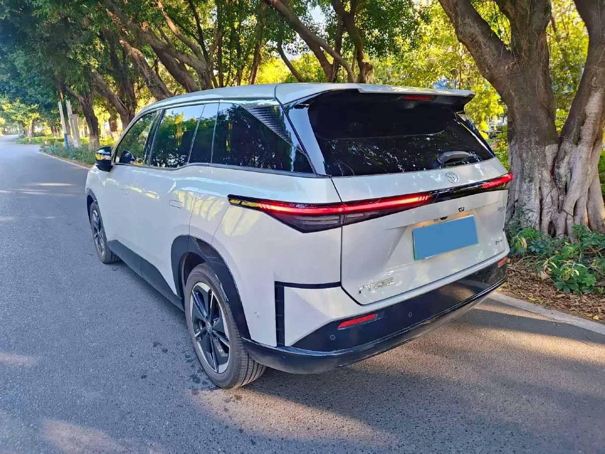 2025 Toyota BZ3X BEV 58.37KWH,autocango,china used car exporter,china ev exporter,chinese used car exporter,chinese used ev exporter