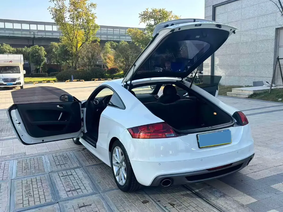 2014 Audi TT 2.0T 211HP L4 6DCT,autocango,china used car exporter,china ev exporter,chinese used car exporter,chinese used ev exporter
