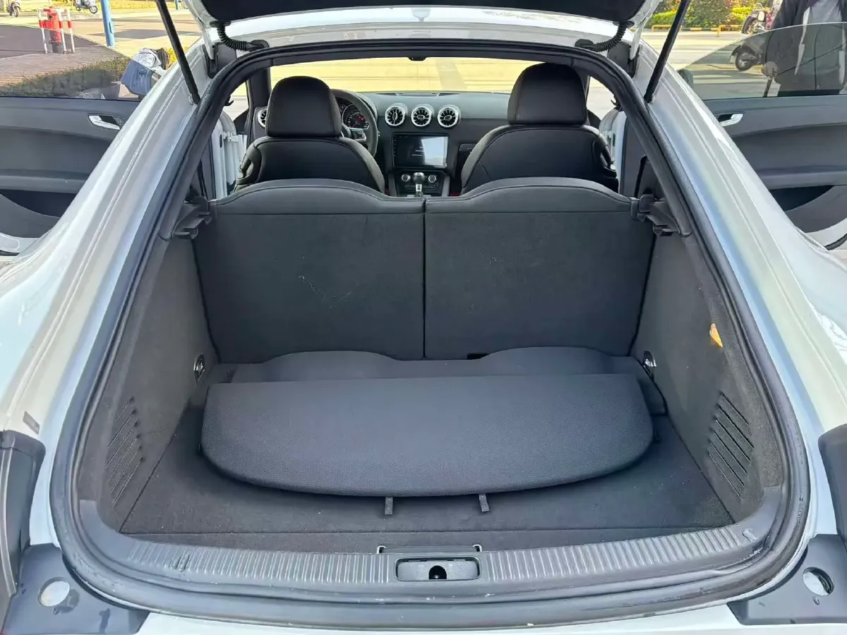 2014 Audi TT 2.0T 211HP L4 6DCT,autocango,china used car exporter,china ev exporter,chinese used car exporter,chinese used ev exporter