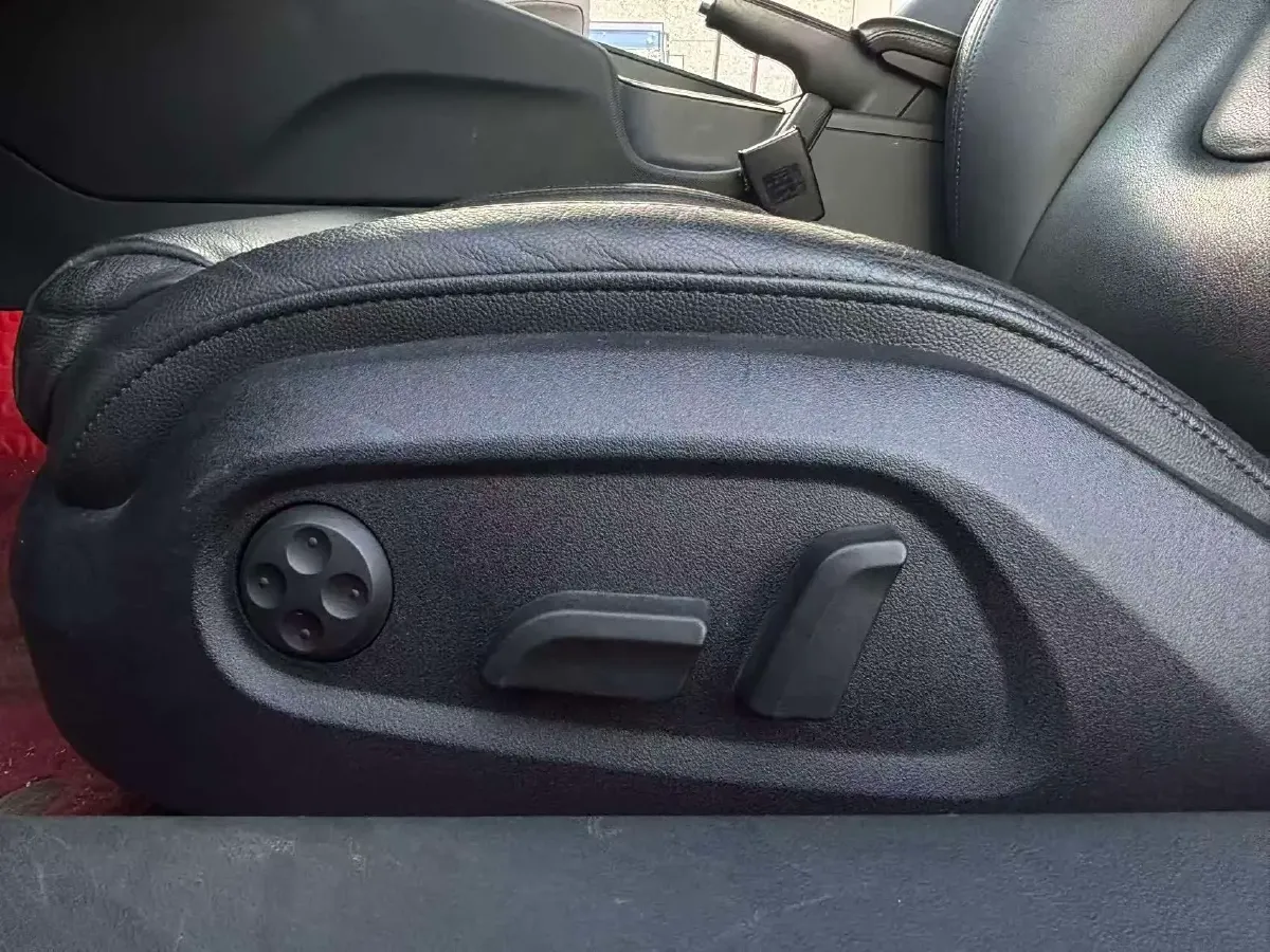 2014 Audi TT 2.0T 211HP L4 6DCT,autocango,china used car exporter,china ev exporter,chinese used car exporter,chinese used ev exporter