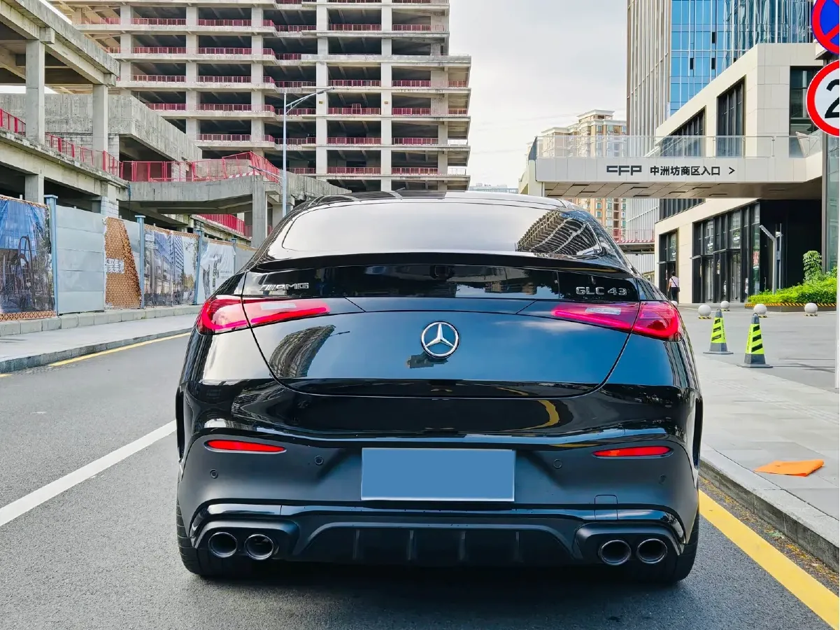 2024 Mercedes-Benz GLC Coupe AMG 2.0T 421HP L4 9AT,autocango,china used car exporter,china ev exporter,chinese used car exporter,chinese used ev exporter