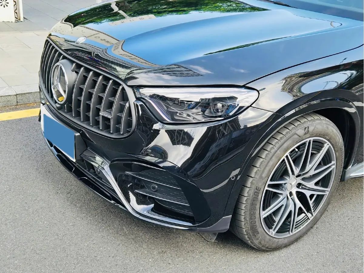 2024 Mercedes-Benz GLC Coupe AMG 2.0T 421HP L4 9AT,autocango,china used car exporter,china ev exporter,chinese used car exporter,chinese used ev exporter