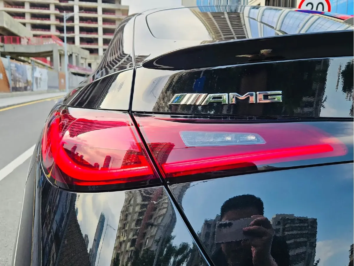 2024 Mercedes-Benz GLC Coupe AMG 2.0T 421HP L4 9AT,autocango,china used car exporter,china ev exporter,chinese used car exporter,chinese used ev exporter