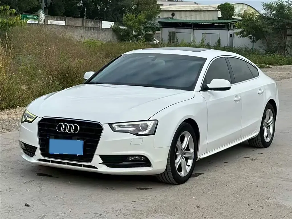 2013 Audi A5 2.0T 211HP L4 7DCT,autocango,china used car exporter,china ev exporter,chinese used car exporter,chinese used ev exporter