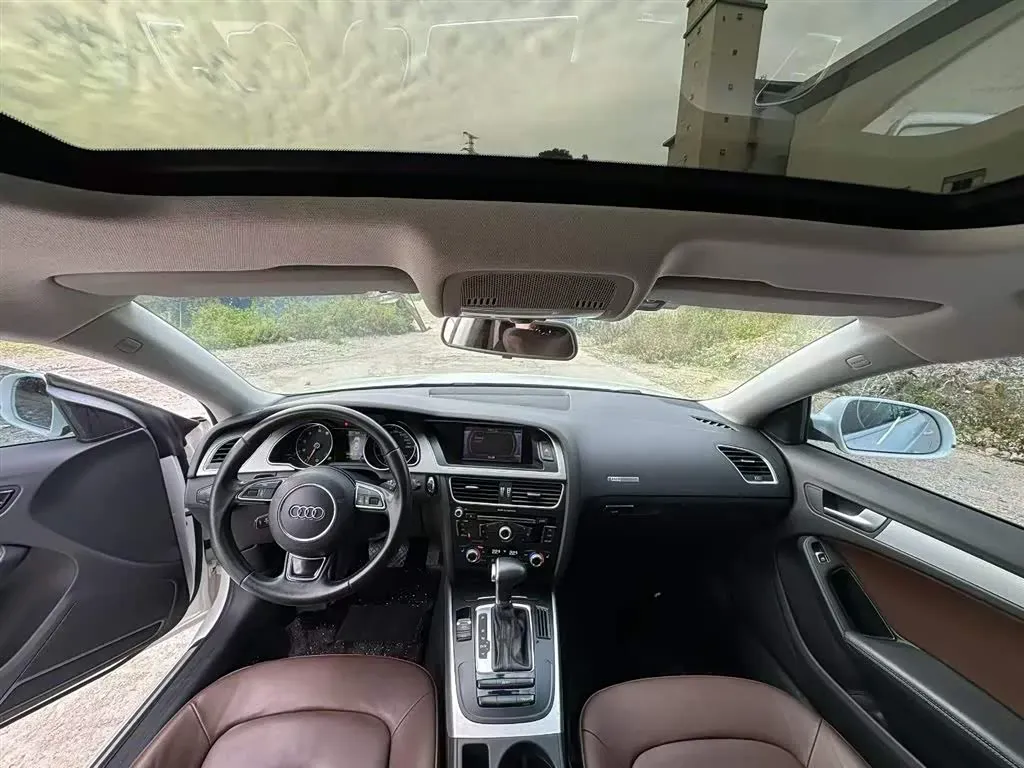 2013 Audi A5 2.0T 211HP L4 7DCT,autocango,china used car exporter,china ev exporter,chinese used car exporter,chinese used ev exporter