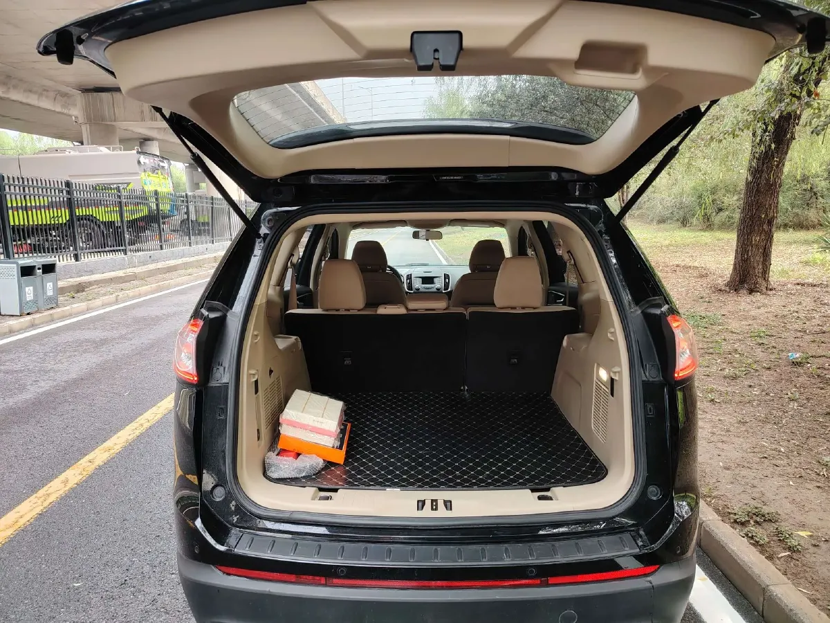 2018 Ford Edge 2.0T 245HP L4 6AT,autocango,china used car exporter,china ev exporter,chinese used car exporter,chinese used ev exporter