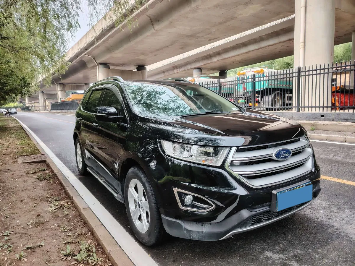 2018 Ford Edge 2.0T 245HP L4 6AT,autocango,china used car exporter,china ev exporter,chinese used car exporter,chinese used ev exporter