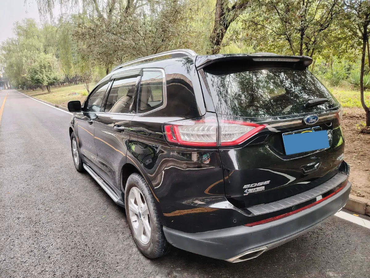 2018 Ford Edge 2.0T 245HP L4 6AT,autocango,china used car exporter,china ev exporter,chinese used car exporter,chinese used ev exporter