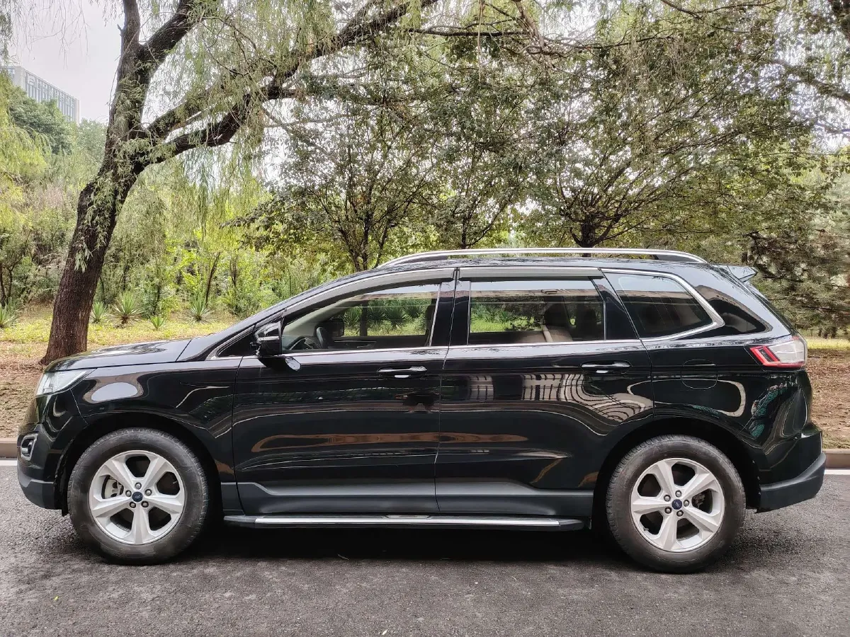 2018 Ford Edge 2.0T 245HP L4 6AT,autocango,china used car exporter,china ev exporter,chinese used car exporter,chinese used ev exporter