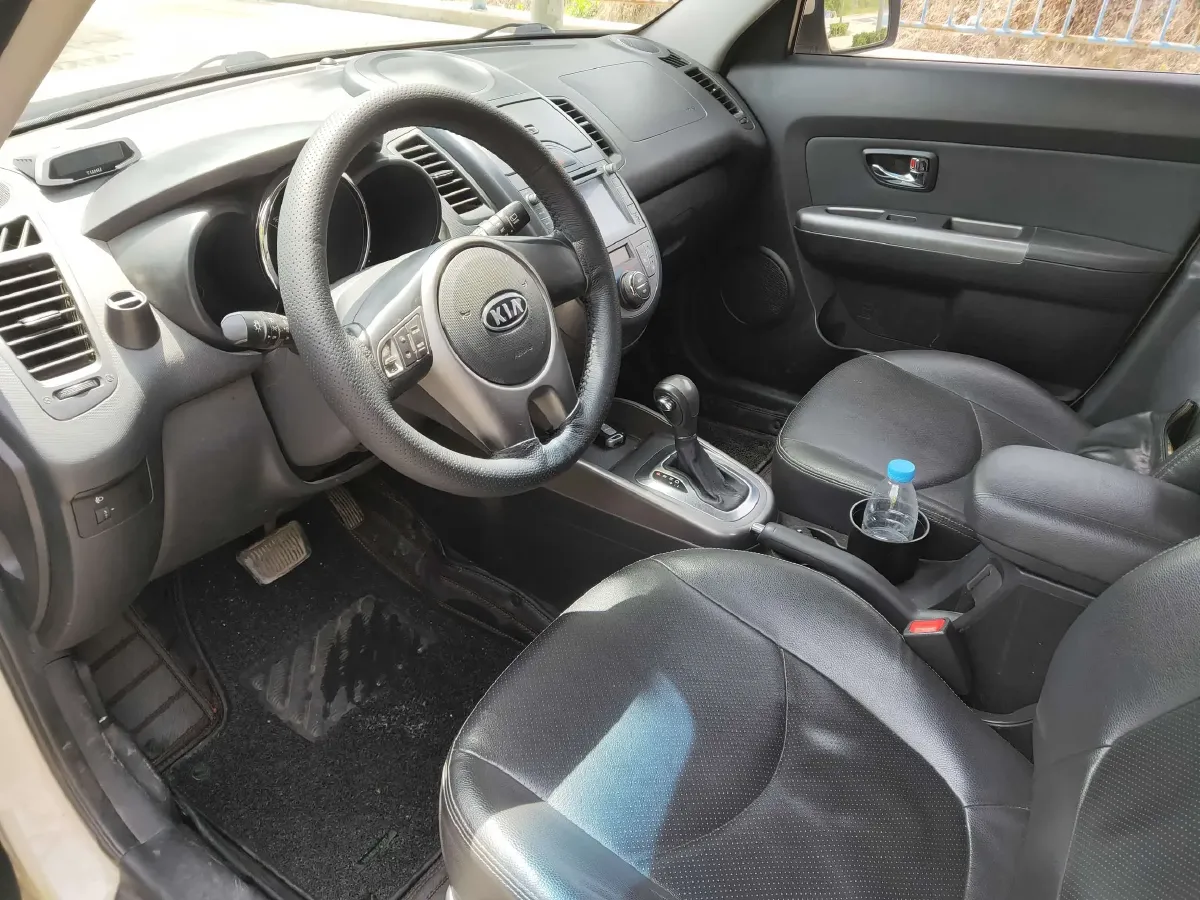 2013 Kia Soul 1.6L 123HP L4 4AT,autocango,china used car exporter,china ev exporter,chinese used car exporter,chinese used ev exporter