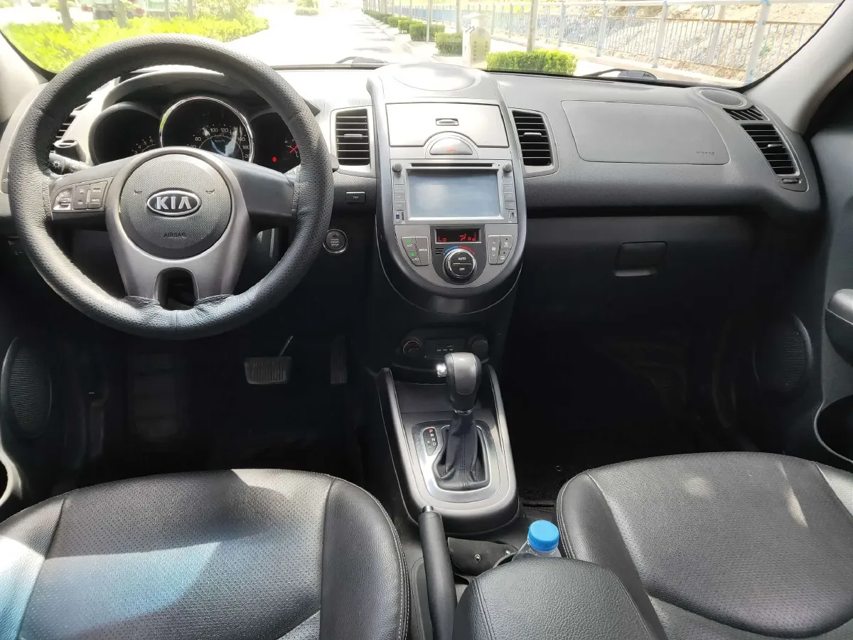 2013 Kia Soul 1.6L 123HP L4 4AT,autocango,china used car exporter,china ev exporter,chinese used car exporter,chinese used ev exporter