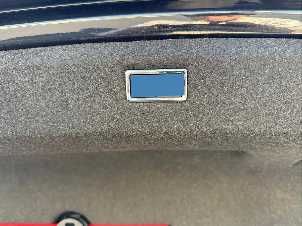 2019 Volkswagen Phideon 2.0T 224HP L4 7DCT,autocango,china used car exporter,china ev exporter,chinese used car exporter,chinese used ev exporter