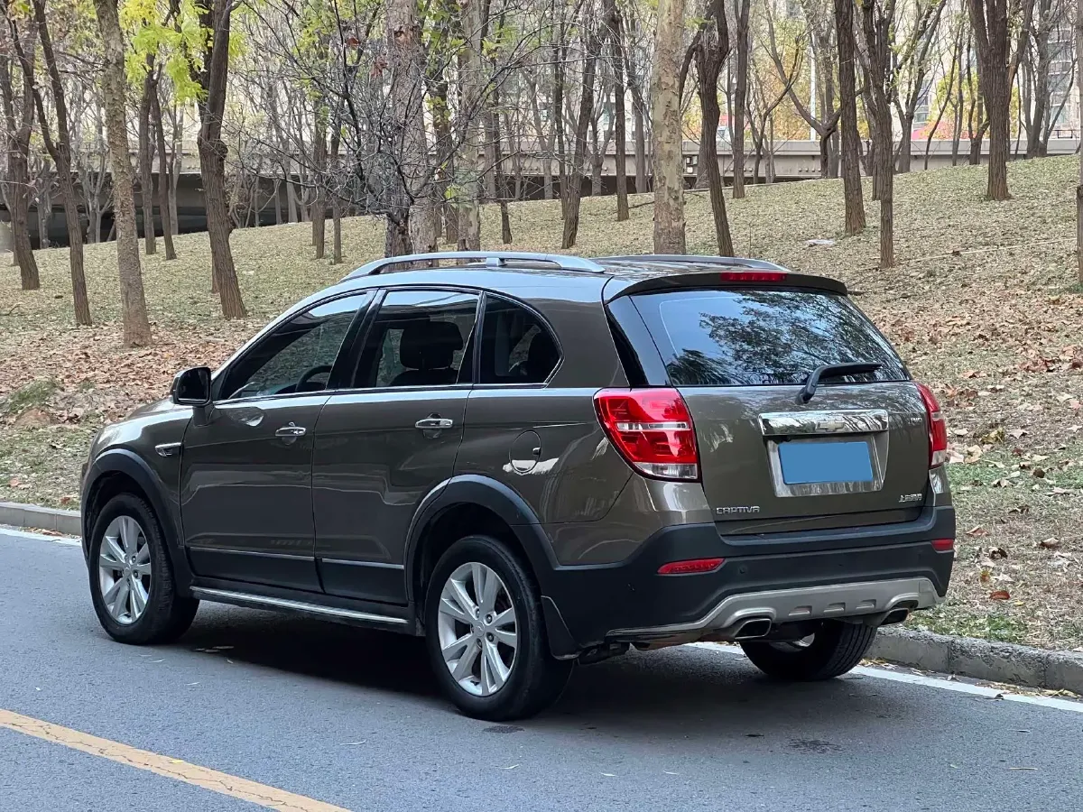 2015 Chevrolet Captiva 2.4L 167HP L4 6AT,autocango,china used car exporter,china ev exporter,chinese used car exporter,chinese used ev exporter