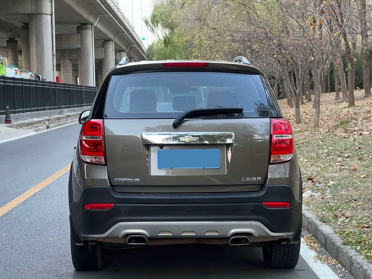 2015 Chevrolet Captiva 2.4L 167HP L4 6AT,autocango,china used car exporter,china ev exporter,chinese used car exporter,chinese used ev exporter
